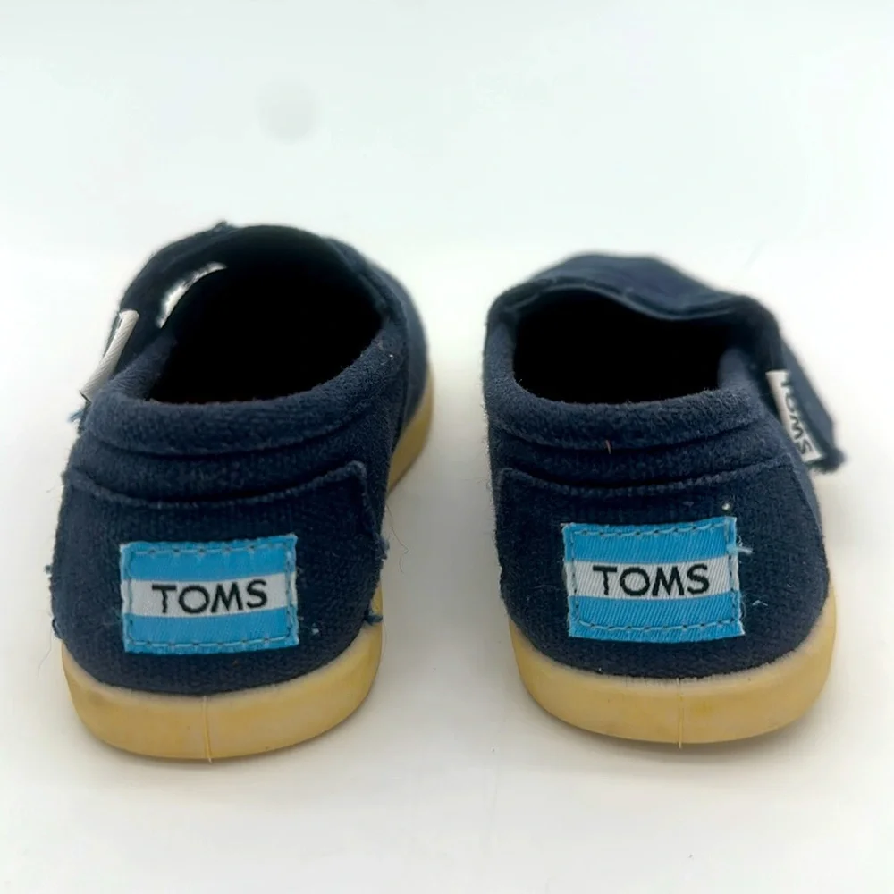 TOMS Blue Baby Walker Slip-On Shoes Toddler Size T 5